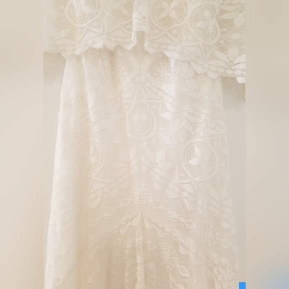 Beautiful ivory dress - Picture 6 of 8